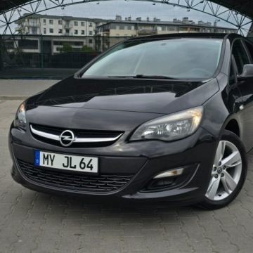 Opel Astra J GTC 1.4 100KM 2013 Opel Astra J 1.4 100KM Selection Manual, zdjęcie 4