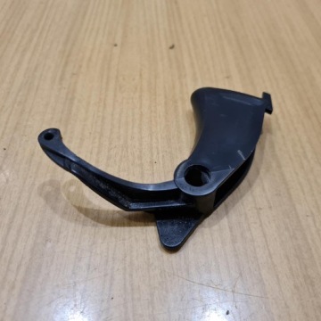 MCCULLOCH GBV 345 КНОПКА ГАЗОВЫЙ РЫЧАГ