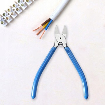 Компактные кусачки для проволоки на 6 проводов.