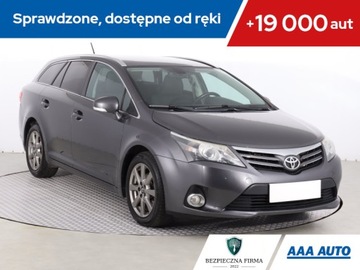 Toyota Avensis III Wagon Facelifting 2.0 D-4D 124KM 2012 Toyota Avensis 2.0 D-4D, Klima, Klimatronic