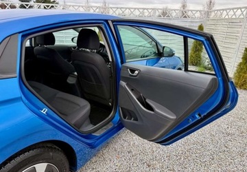 Hyundai IONIQ Hatchback 1.6 GDi 141KM 2016 Hyundai IONIQ Hyundai IONIQ Hybrid Premium 1.6 Hybryda 141KM, zdjęcie 30
