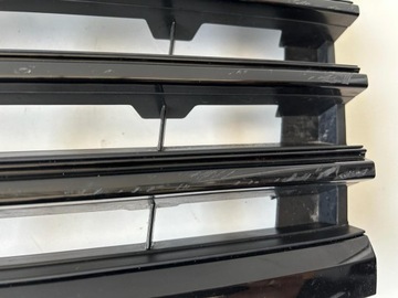 VW TOUAREG III R-LINE 760 РЕШЕТКА ATRAPA 760853696
