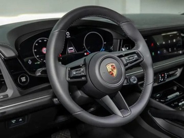 Porsche Cayenne III SUV Facelifting 3.0 353KM 2025 PORSCHE Cayenne Coupe Black Edition Suv 2.0 (353KM) 2025, zdjęcie 4