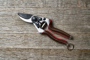 Садовые ножницы FELCO 8 Elite