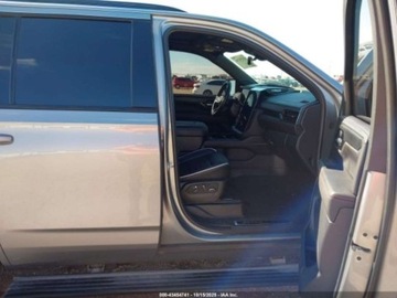  GMC Yukon 2025r., 4x4, 6.2L 6.2 Benzyna 420KM, zdjęcie 8