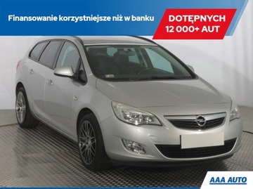 Opel Astra 1.4 T, GAZ, Klima, Tempomat,ALU