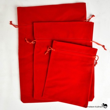 WOREK woreczek WELUROWY PREZENTOWY NA PREZENT OZDOBNY 15x20cm CZARNY welur