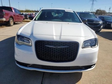 Chrysler 300C II 2021 Chrysler 300 2021r., Touring, od ubezpieczalni 3.6 Benzyna 292KM, zdjęcie 1
