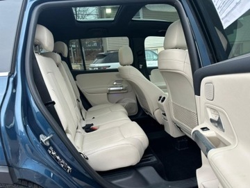 Mercedes GLB 2021 Mercedes-Benz GLB 250 4Matic 2021 2.0l 2.0 Benzyna 221KM, zdjęcie 8