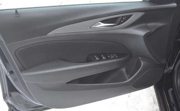 Opel Insignia II Grand Sport 1.6 CDTI  136KM 2019 Opel Insignia Opel Insignia 1.6 CDTI Grand Sport Bogate Wyposazenie 1.6, zdjęcie 17