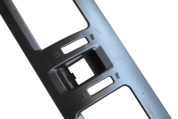 SUBARU XV CENTER KONZOLA TRIM 2.0 D 2013 RHD