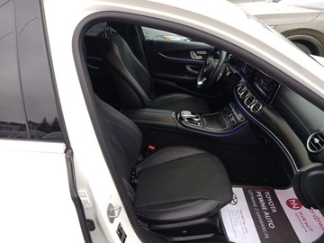 Mercedes Klasa E W213 Limuzyna 2.0 220d 194KM 2017 Mercedes-Benz Klasa E 220 d 4-Matic Exclusive W213, zdjęcie 18
