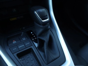 Toyota RAV4 V 2023 Toyota RAV 4 2.0 Valvematic, Salon Polska, zdjęcie 16