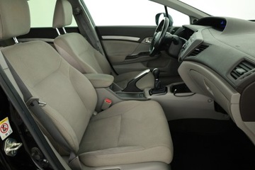 Honda Civic IX Sedan 1.8 i-VTEC 142KM 2012 Honda Civic 1.8 i-VTEC, Salon Polska, Serwis ASO, zdjęcie 6