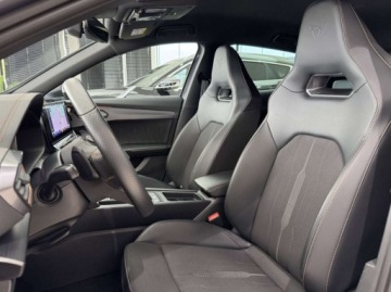 Cupra Formentor Crossover 2.0 TSI 190KM 2024 Cupra Formentor 4Drive DSG ACC Pakiet Comfort Ambiente Kamera LED, zdjęcie 8