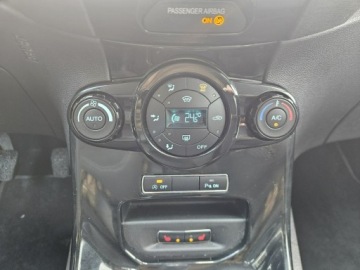 Ford Fiesta VII Hatchback 3d Facelifting 1.0 EcoBoost 125KM 2015 Ford Fiesta Led, Navi,Klimatronik, Grzane Fotele,, zdjęcie 28