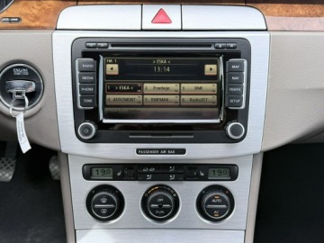 Volkswagen Passat B6 Variant 1.8 TSI 160KM 2008 Volkswagen Passat Variant 1.8 TSI 160KM Highline, zdjęcie 31