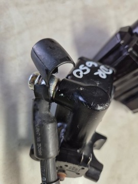 SUZUKI DR 650 1991-96 суппорт переднего тормоза