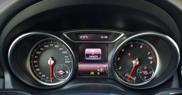 Mercedes CLA C117 Coupe Facelifting 1.6 180 122KM 2017 Mercedes-Benz CLA (Nr.107) 1.6 122 KM Automat Klima Parktrnik Tempomat Gwa, zdjęcie 22