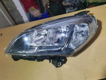 DODGE RAM PROMASTER LIFT REFLEKTOR LAMPA LEWA PRZÓD