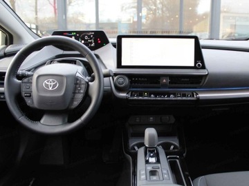 Toyota Prius V (XW60) 2.0  Hybrid Dynamic Force Plug-in 223KM 2025 Od ręki - Prestige 2.0 Hybrid Plug-in 223KM | Podgrzewane fotele!, zdjęcie 8