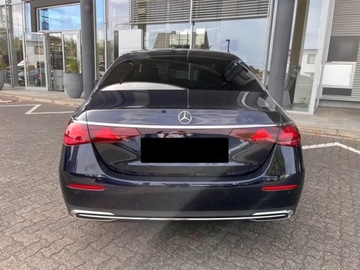 Mercedes Klasa E W214 Sedan 2.0 220d 197KM 2025 E Klasa 220 d 4-Matic Avantgarde 2.0 (197KM) 2025, zdjęcie 3