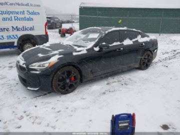 Kia Stinger Liftback 3.3 T-GDi 366KM 2018 Kia Stinger GT2 2018 3.3 Benzyna 365KM, zdjęcie 1