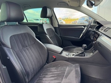 Skoda Superb III Liftback Facelifting 2.0 TSI 190KM 2020 Skoda Superb Skoda Superb 2.0TSI 190KM DSG STYLE, zdjęcie 36