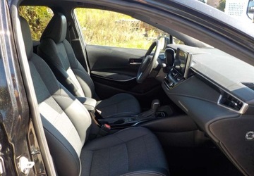 Toyota Corolla XII TS Kombi 1.8 Hybrid 122KM 2022 Toyota Corolla Okazja 1.8 Hybryda 122KM, zdjęcie 14