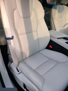 Volvo XC60 II Crossover T5 254KM 2018 Volvo XC60 T5 4X4 Geartronic Momentum 254KM 2018r Zadbany! Stan bdb!, zdjęcie 8