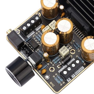 Усилитель класса AB, 2.1 канал 80 Вт + 80 Вт стерео
