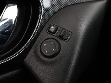 Nissan X-Trail III Terenowy 1.6 DIG-T 163KM 2016 Nissan X-Trail navi panorama grzane fotele, zdjęcie 33