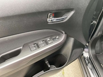 Suzuki 2024 Suzuki Vitara Rozne Kolory 2024 Allgrip 1,4 Premium Salon PL 1.4 Hybryda, zdjęcie 9