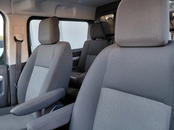 Peugeot Expert III Kombi Standard 2.0 BlueHDi 177KM 2022 Peugeot Expert Brygadowka Automat Kamera Navi Klimatronik 2.0 Diesel 177KM, zdjęcie 13