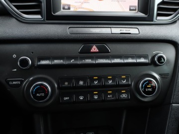 Kia Sportage IV SUV 1.6 GDI 132KM 2017 Kia Sportage 1.6 GDI, Salon Polska, 1. Właściciel, zdjęcie 17