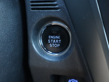 Toyota Avensis III Sedan Facelifting 2015 1.8 Valvematic 147KM 2016 Toyota Avensis 1.8 Valvematic, Salon Polska, zdjęcie 19