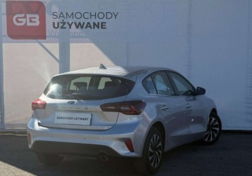 Ford Focus IV Hatchback Facelifting 1.0 EcoBoost 125KM 2022 Ford Focus 1.0 EcoBoost 125KM MT6 Titanium Salon PL ASO I-wszy wlasciciel, zdjęcie 10