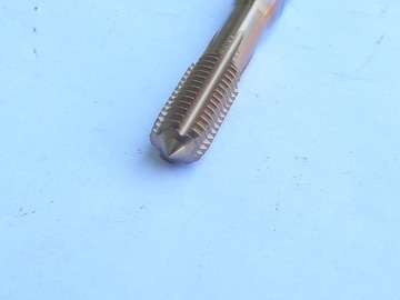 WYGNIATAK M10 HSSE-PM TiN 6HX DIN-371-C GERMANY