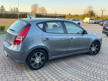 Hyundai i30 I CW Facelifting 1.4 DOHC 109KM 2012 Hyundai i30 LIFT 1.4 109KM Klima-auto 4szyby 1- reka PL Sprawdz 1.4, zdjęcie 27