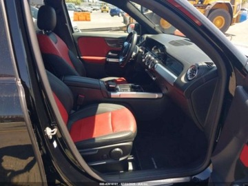 Mercedes GLB 2022 Mercedes-Benz GLB 250 2022 2.0l 2.0 Benzyna 221KM, zdjęcie 9