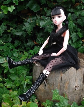 ПОДВИЖНАЯ КОЛЛЕКЦИОННАЯ КУКЛА АДДАМС СРЕДА 60 см доставка из Польши