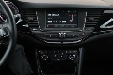 Opel Astra K Sports Tourer 1.6 CDTI 110KM 2017 Opel Astra 1.6 CDTI, Salon Polska, Serwis ASO, zdjęcie 12