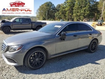 Mercedes Klasa E W213 2019 Mercedes-Benz Klasa E 2019r., 4Matic, od ubezpieczalni 2.0 Benzyna 241KM