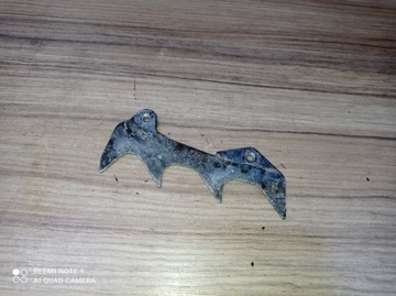 MAKITA DCS 430 520 OSTROGA GRZEBIEŃ KIEŁ PRZYPORA MOCOWANIE UCHWYT B