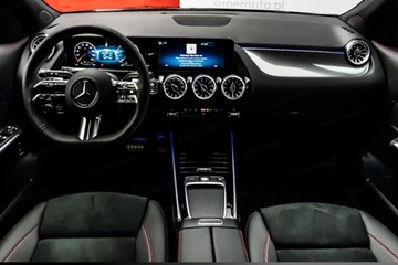 Mercedes GLA II Off-roader 2.0 220d 190KM 2024 Mercedes-Benz Gla 220 d 4-Matic AMG Line Suv 2.0 (190KM) 2024, zdjęcie 3