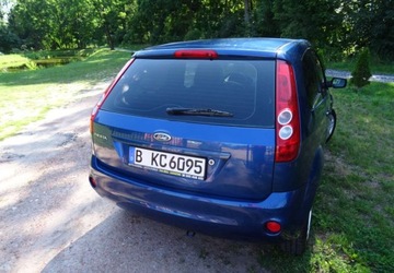 Ford Fiesta VI 2007 Ford Fiesta 1.3ben,klima,wspomaganie,niski przebieg,oplacona 1.3 Benzyna, zdjęcie 8