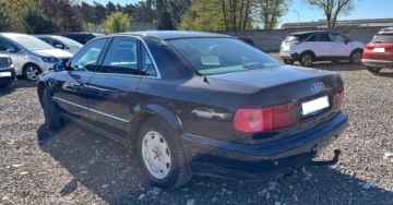 Audi A8 D2 Sedan 2.8 30V 193KM 1997 Audi A8 2.8B zarejestrowany automwt 2.8 Benzyna 193KM, zdjęcie 8