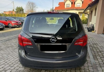 Opel Meriva II Mikrovan Facelifting 1.4 Twinport ECOTEC 100KM 2016 Opel Meriva 1,4 100KM Klimatyzacja 2xPDC 1Wlasciciel 1.4 Benzyna 100KM, zdjęcie 7