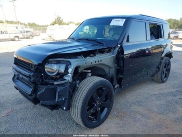 Land Rover Defender IV (L663) 2025 Land Rover Defender 110 P400 X-Dynamic SE 2025 3.0l 3.0 Benzyna 395KM, zdjęcie 1