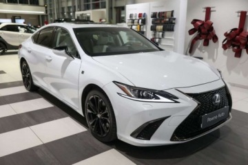 Lexus ES VII (XV70) Sedan Facelifting 300h 218KM 2023 Lexus ES 300h F Sport Design 2.5 Hybryda 218KM, zdjęcie 2